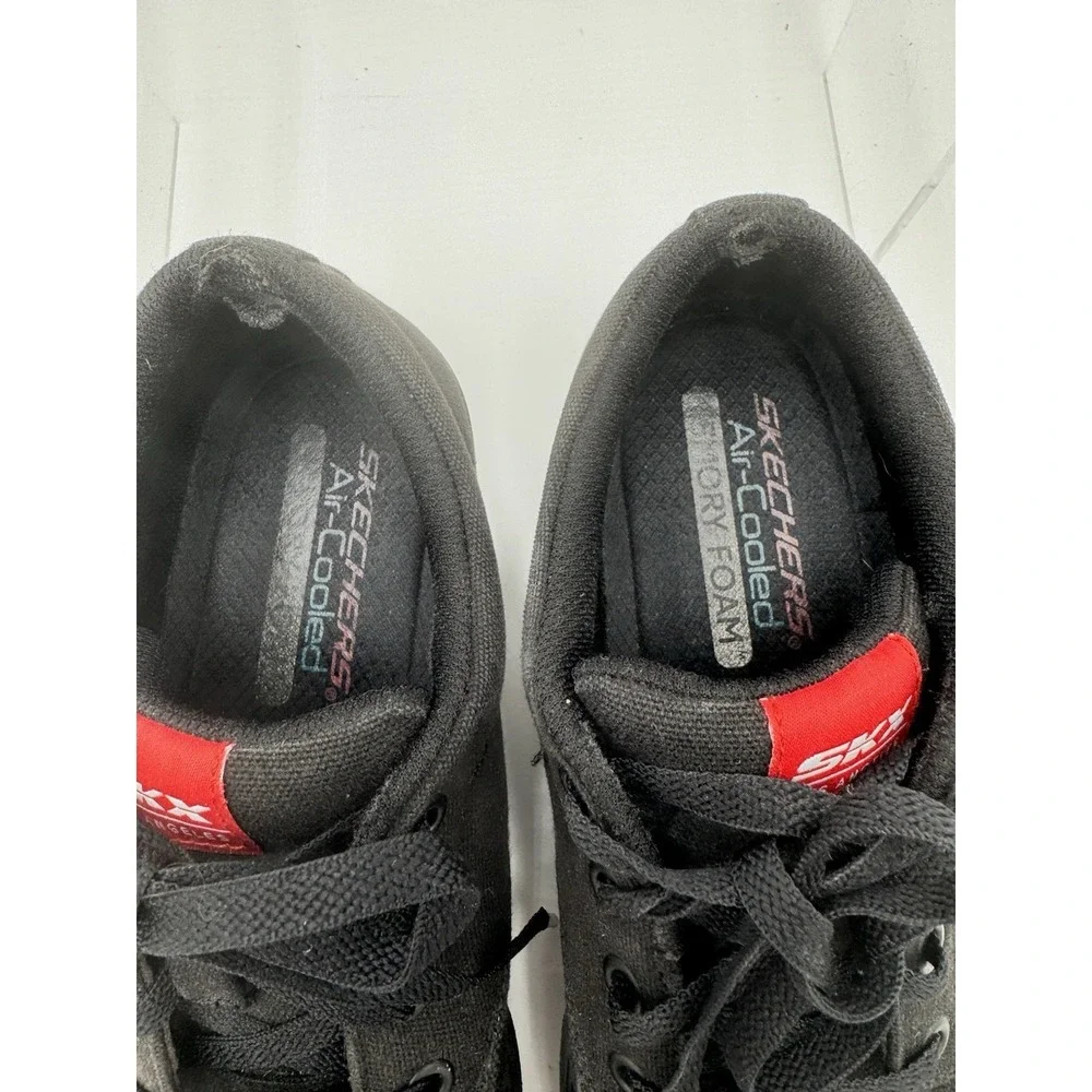 Sketchers Men 7.5 Black. Sc 237043‎ air cooled memory foam.